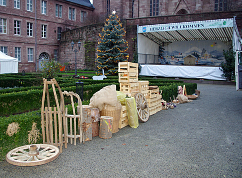 Eichsfelder Werkstätten dekorieren wieder den Heiligenstädter Weihnachtsmarkt