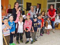 Die Kindergarten hat eine Piratenshow im Bonifatiusstift in Neustadt aufgeführt.